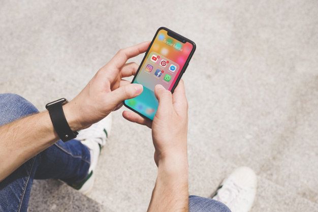 iOS e Android possuem funções que podem ajudar os usuários - (Foto: Freepik)