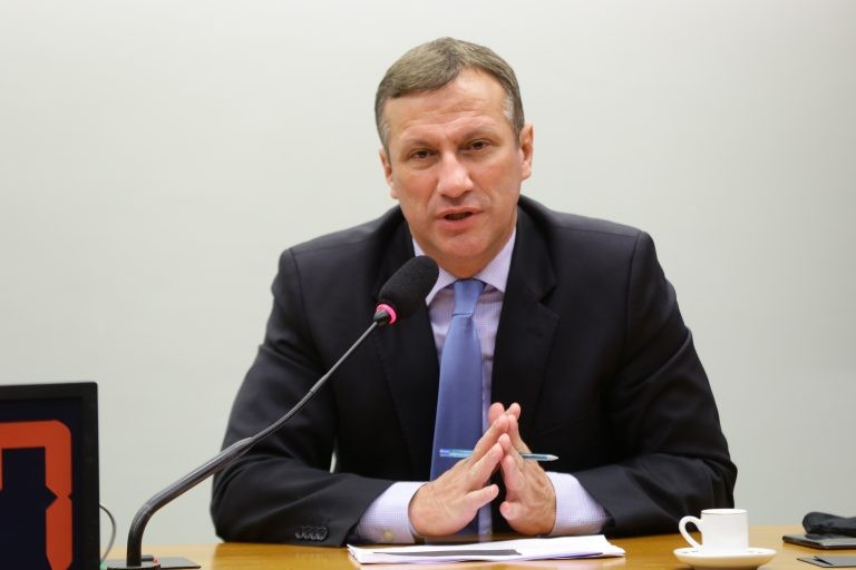 Sanderson: férias garantem descanso para que policiais recuperem seu vigor físico e mental - (Foto: Michel Jesus/Câmara dos Deputados)