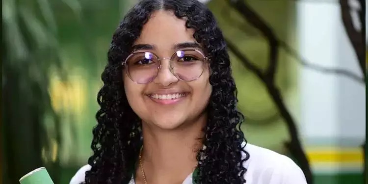 Maria janaina, 17 anos (arquivo pessoal)