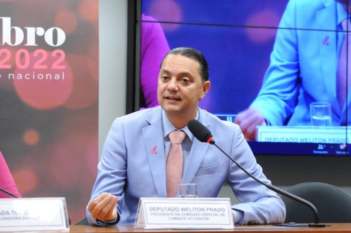 Weliton Prado durante reunião da comissão especial no ano passado - (Foto: Billy Boss/Câmara dos Deputados)