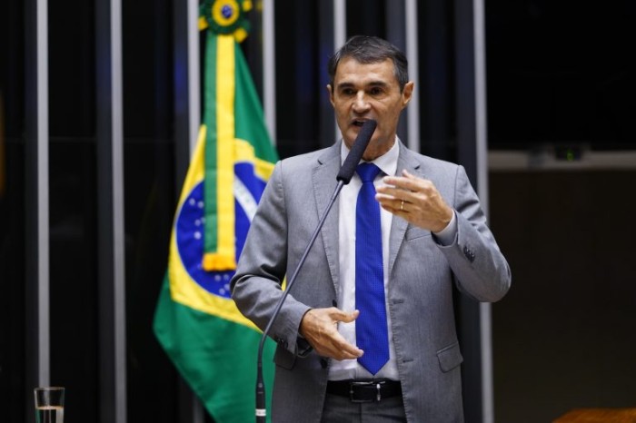Romero Rodrigues: Turismo responde por 8% do PIB e gera 7 milhões de empregos - (Foto: Pablo Valadares/Câmara dos Deputados)