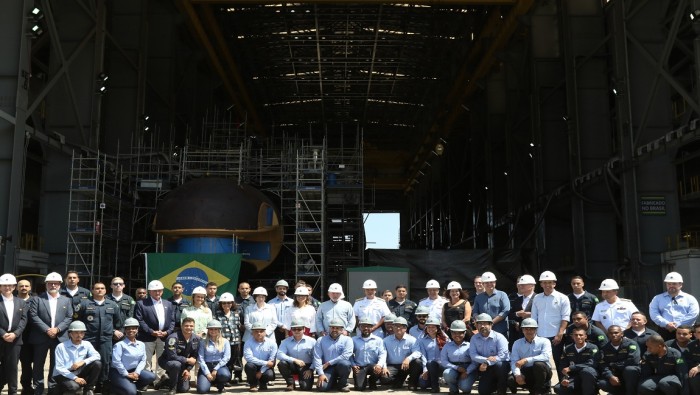 Ministra do Turismo participou das três agendas do presidente Lula no Rio de Janeiro, entre elas a visita ao Complexo Naval de Itaguaí (foto). Crédito: Tânia Rego/Agência Brasil