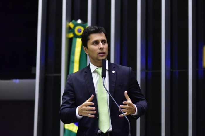 O autor da proposta, deputado Duarte - (Foto: Zeca Ribeiro/Câmara dos Deputados)