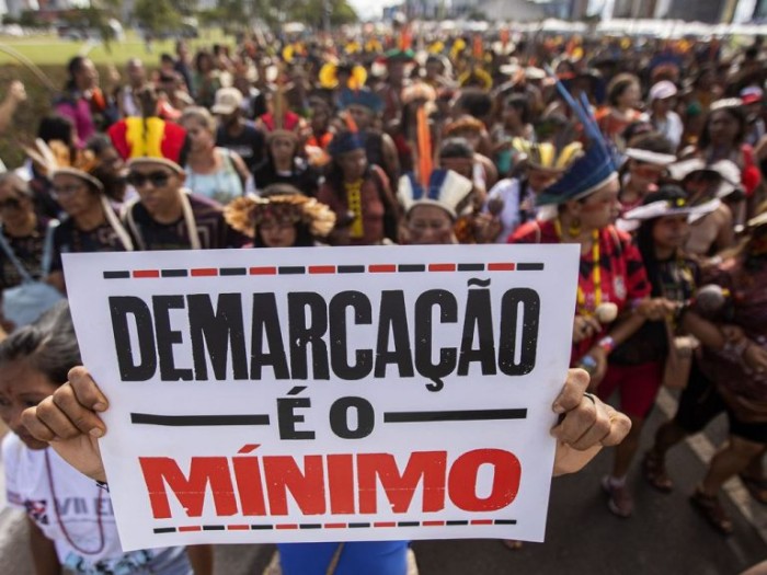 Indígenas estão acampados em Brasília - (Foto: Joédson Alves/Agência Brasil)