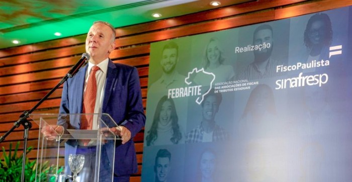 Aguinaldo Ribeiro, relator da reforma tributária, em seminário da Febrafite - (Foto: Foto: Claudio Braga/ divulgação)