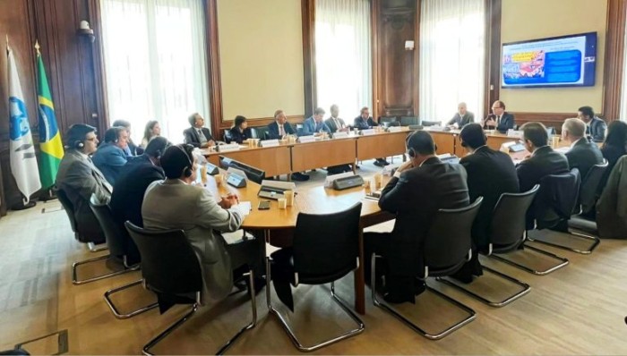 Reunião de deputados do GT da Reforma Tributária com representantes da OCDE - (Foto: Divulgação OCDE)