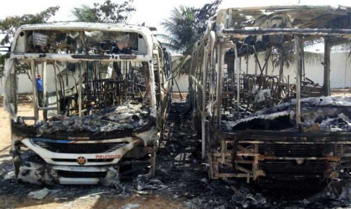 Ônibus foram incendiados em ataques a Natal (RN) - (Foto: Divulgação/Seturn)