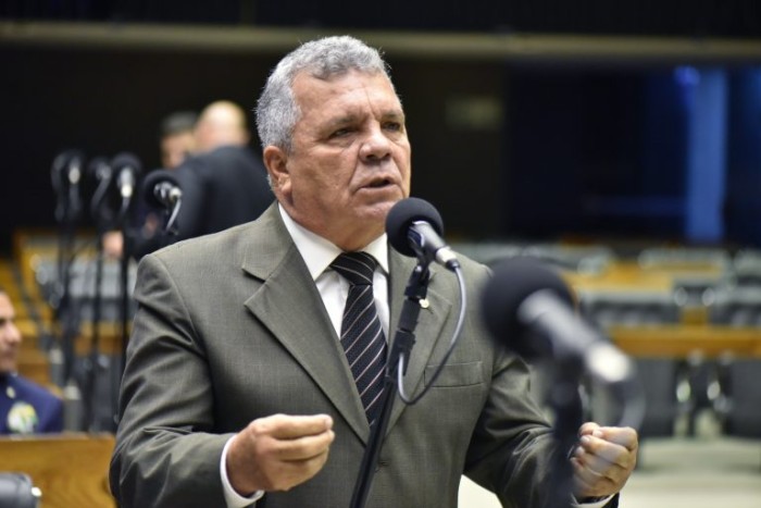 Deputado Alberto Fraga, autor do projeto de lei - (Foto: Zeca Ribeiro / Câmara dos Deputados)