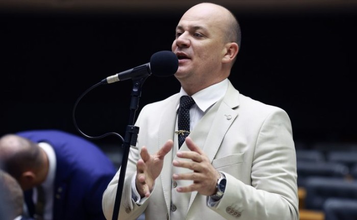 Cabo Gilberto Silva recomendou a aprovação do projeto - (Foto: Myke Sena / Câmara dos Deputados)