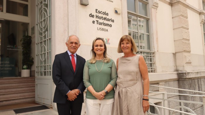 Em visita à Escola de Turismo e Hotelaria de Lisboa, Daniela Carneiro falou sobre parcerias para impulsionar o turismo no país por meio da qualificação. Foto: Daniel Silva