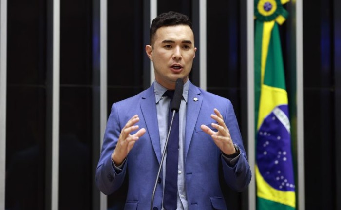 Pedro Aihara, autor do projeto de lei - (Foto: Myke Sena/Câmara dos Deputados)