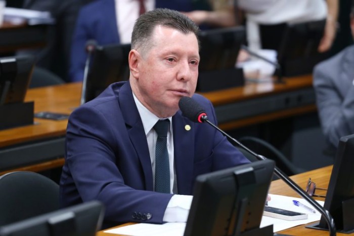 José Nelto: número de afastamentos por LER e Dort tem crescido - (Foto: Vinicius Loures/Câmara dos Deputados)