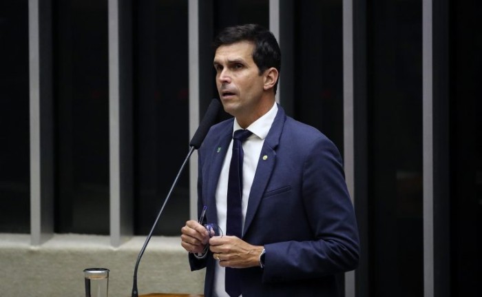 Luiz Lima: reunião busca corrigir falhas que o esporte poderá enfrentar por falta de norma jurídica - (Foto: Bruno Spada/Câmara dos Deputados)