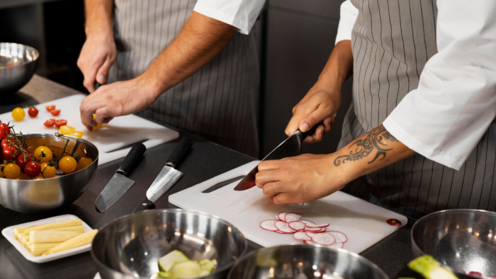 Vagas abertas para cursos na área de gastronomia. Crédito: Freepik