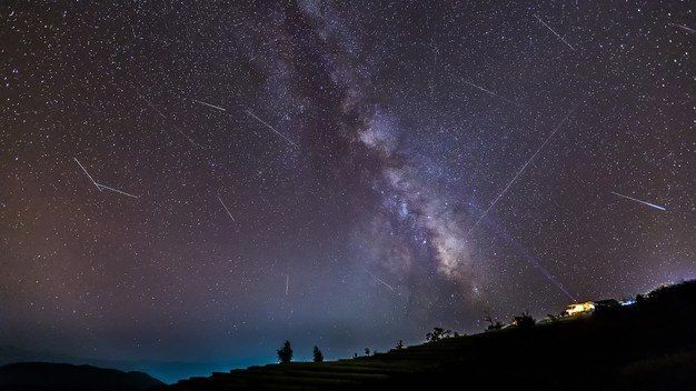 Para acompanhar o fenômeno, não será preciso o uso de nenhum instrumento astronômico - (Foto: Freepik)